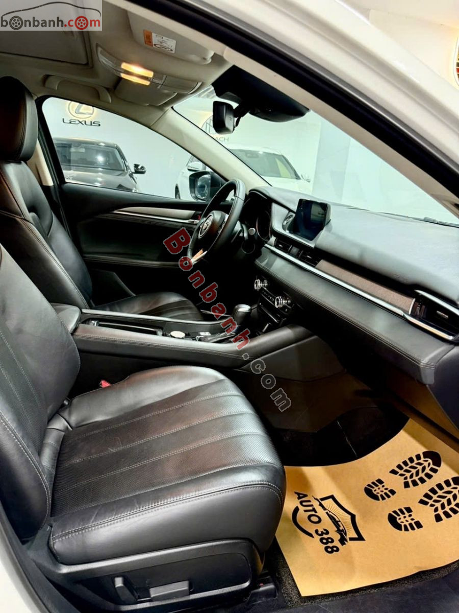 Xe Mazda 6 Premium 2.0 AT 2022